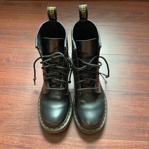 Dr Martens Boots. Size 7.